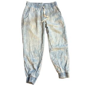Anthropologie Cloth & Stone Denim Drawstring Lightweight Joggers Tropical Leaf P